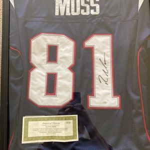 Jerry Moss autographed jersey